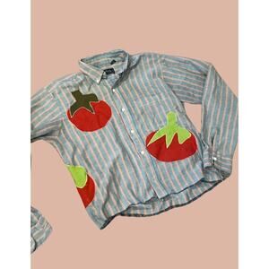 Medium Upcycled Cropped Tomato Button Down